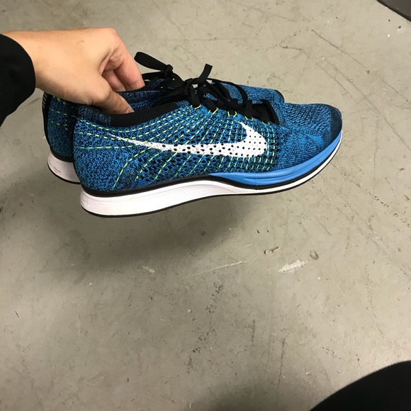 nike fly net shoes